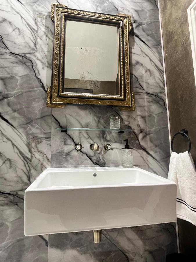 Chateau 9 Neuf Newark upon Trent Εξωτερικό φωτογραφία
